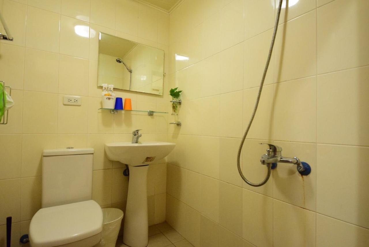 台中向日葵 Apartment ภายนอก รูปภาพ
